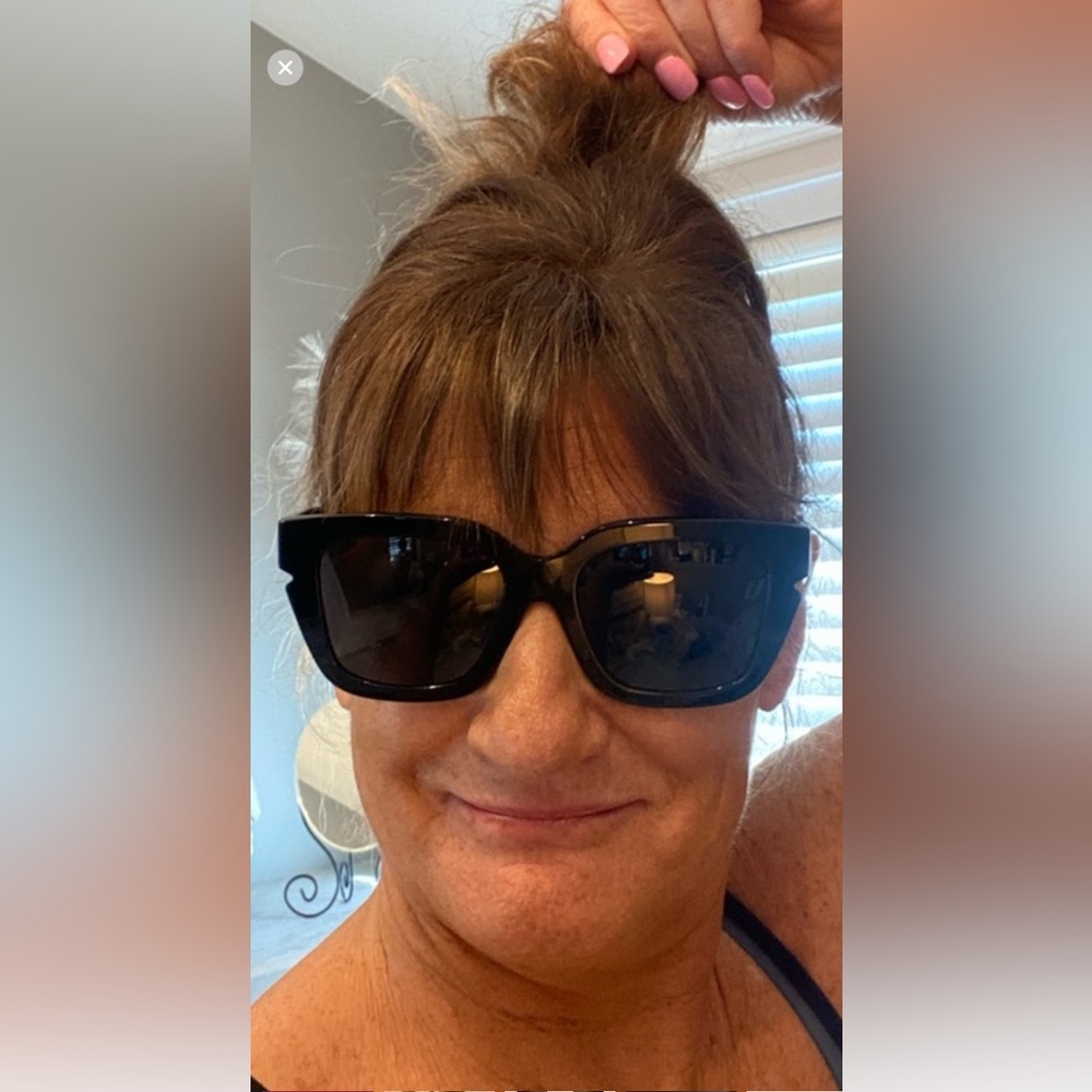 NEW, BURBERRY BLACK SQUARE SUNGLASSES! ABSOLUTELY GORGEOUS ! 🕶️🕶️🌻🌻 - Picture 12 of 15